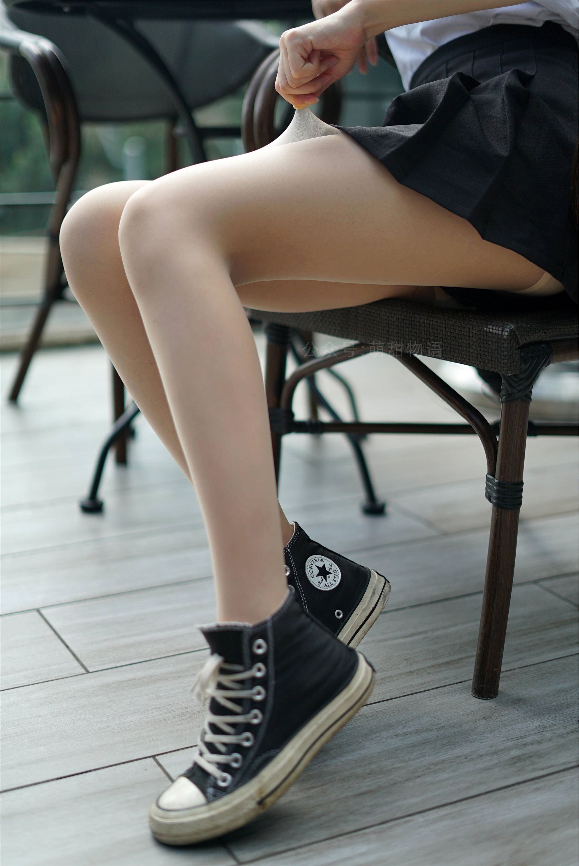 萌甜物语 XM107《清纯百褶裙-腿腿》